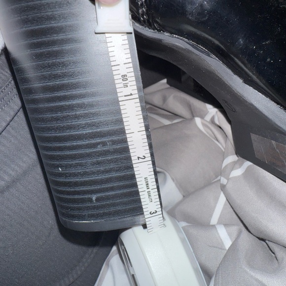 2/$25 Forever 21 Black Lace-Up Ankle Boots size 9- new - Picture 5 of 5